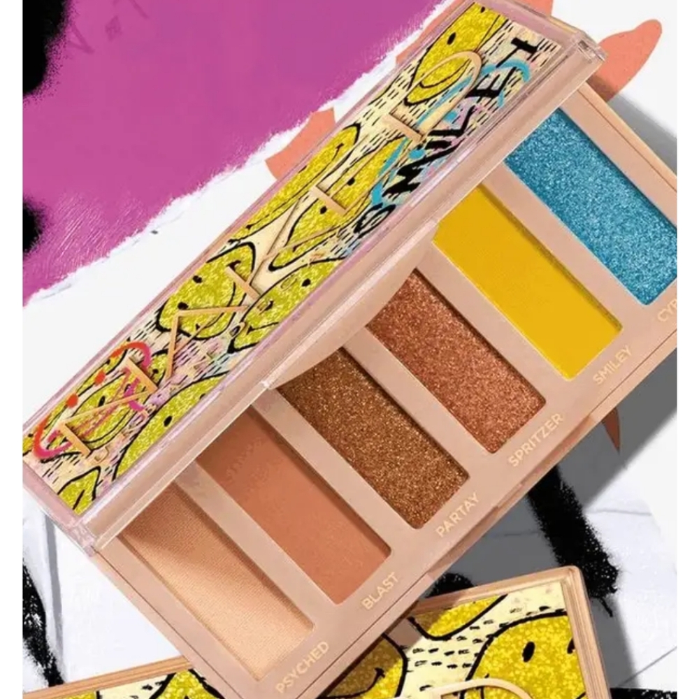 Urban Decay Naked Smiley - Mucho Happy Palette